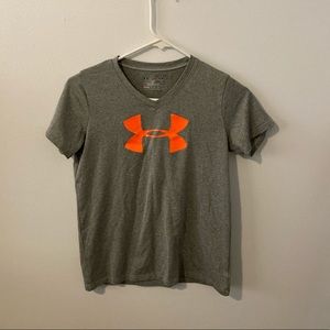 UNDER ARMOUR TEE